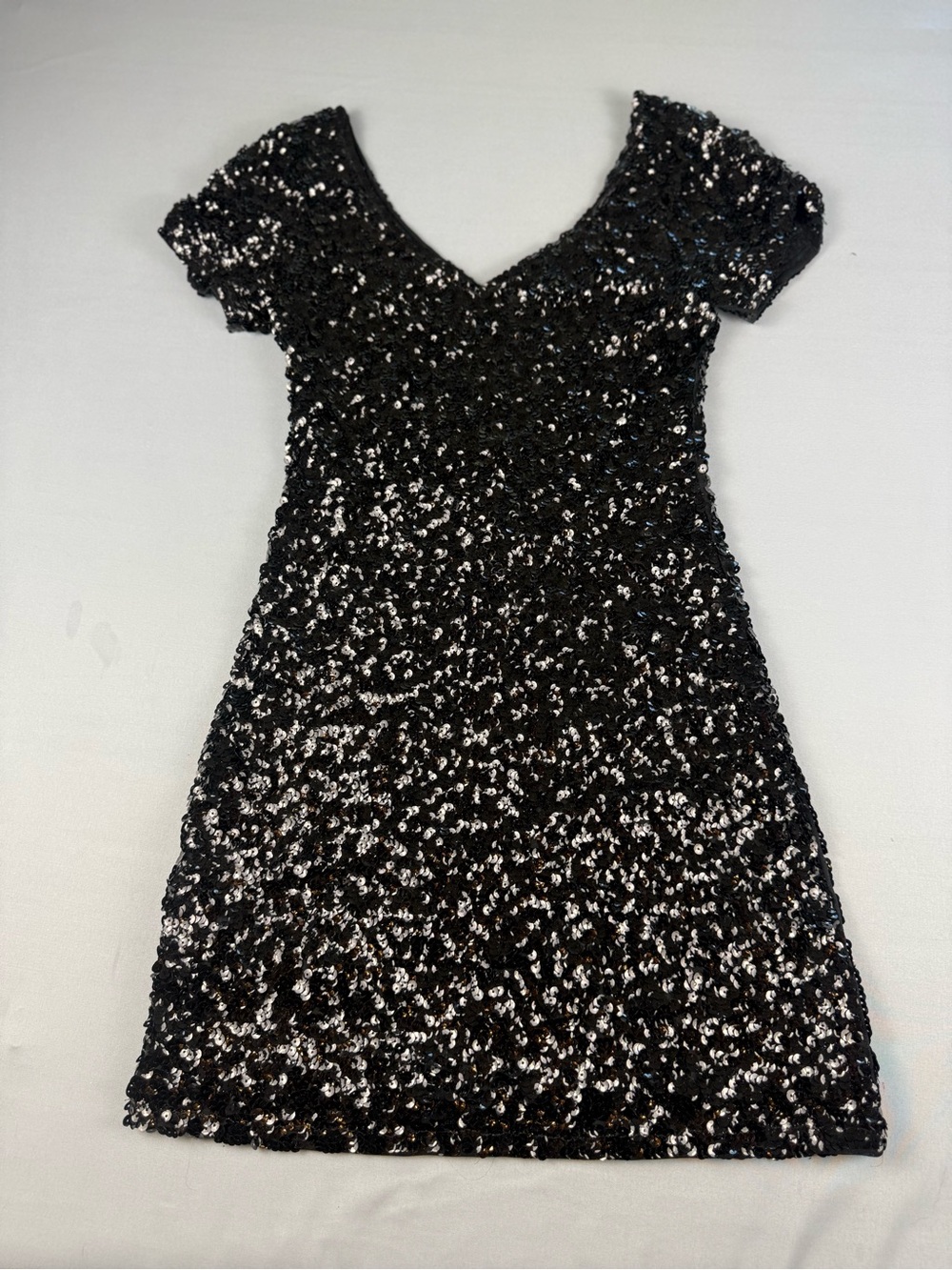 Verty Black Sequin Mini Dress L ✨ Holiday NYE Cocktail Party